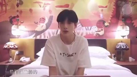 强东哥回国吃瓜视频,揭秘明星幕后生活片段